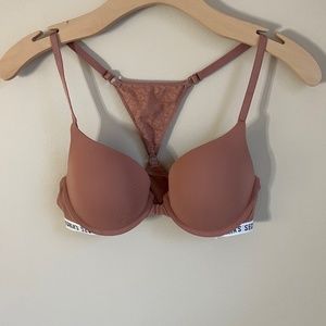 Victoria's Secret T-Shirt push-up bra